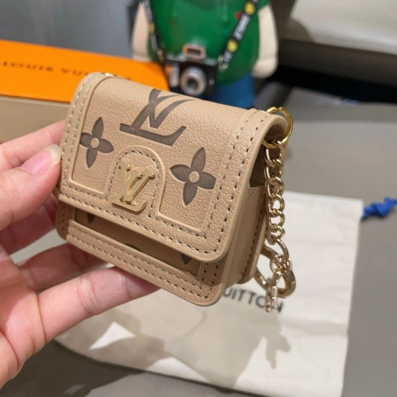 Louis Vuitton Ornaments SmoothTexture 269157