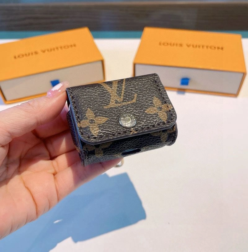 Stylish Louis Vuitton Ornaments 269176
