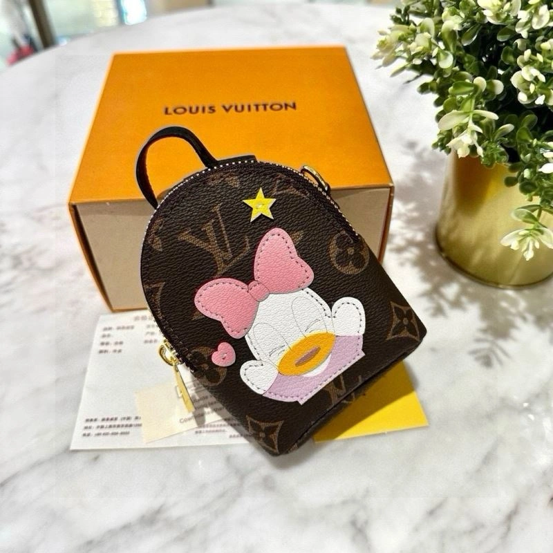 Louis Vuitton Ornaments Sporty 269152