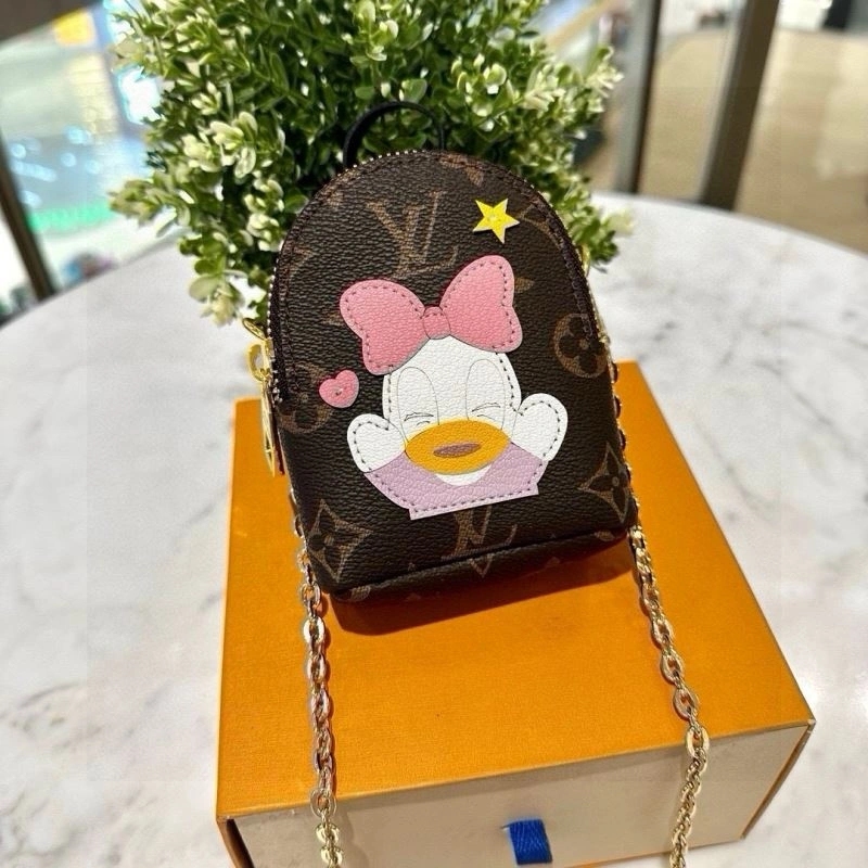 Louis Vuitton Ornaments Sporty 269152