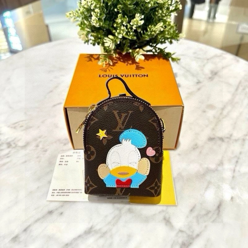 Neat Louis Vuitton Ornaments 269178