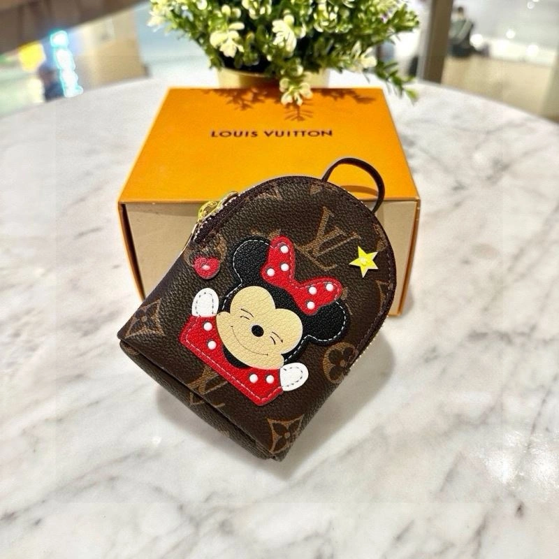 Louis Vuitton Ornaments TechFriendly 269159