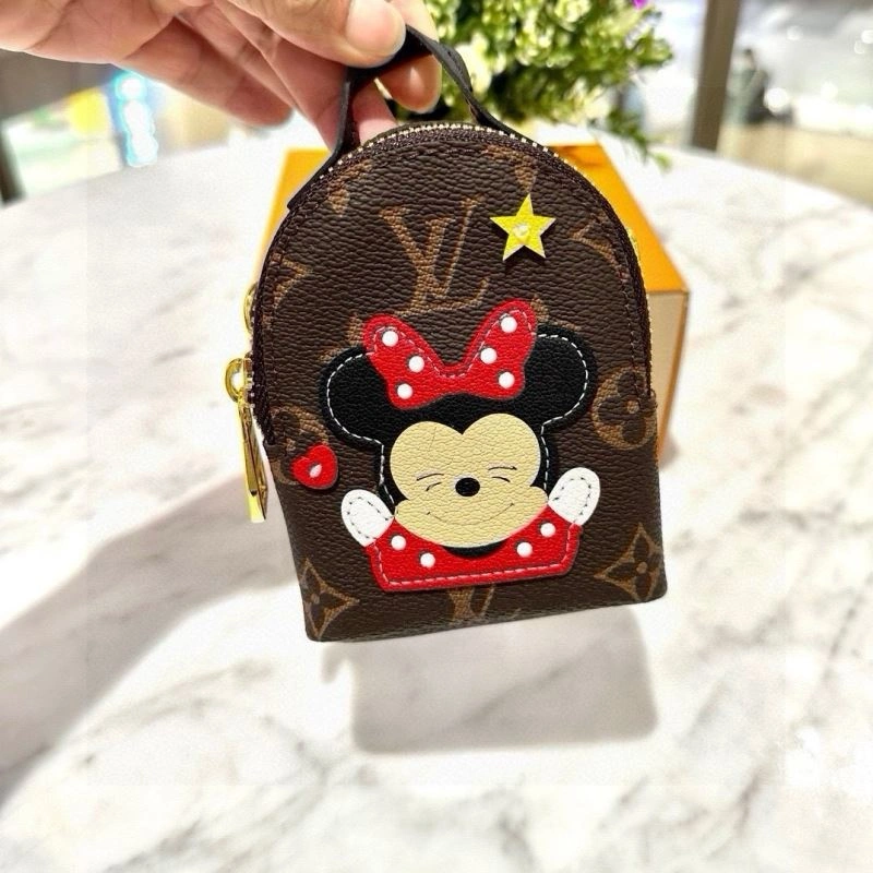 Louis Vuitton Ornaments TechFriendly 269159