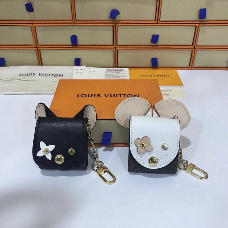 Louis Vuitton Ornaments Attractive 269163