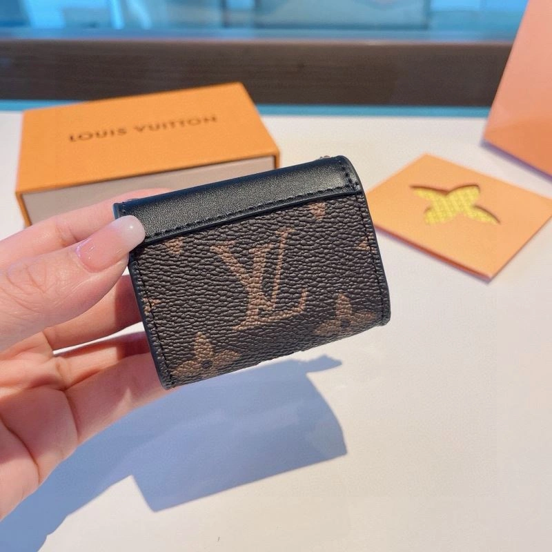 Louis Vuitton Ornaments Bright 269148