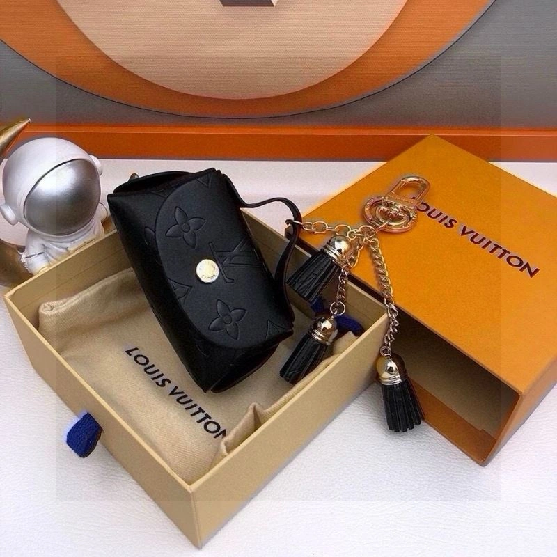 FreshLook Louis Vuitton Ornaments 269147
