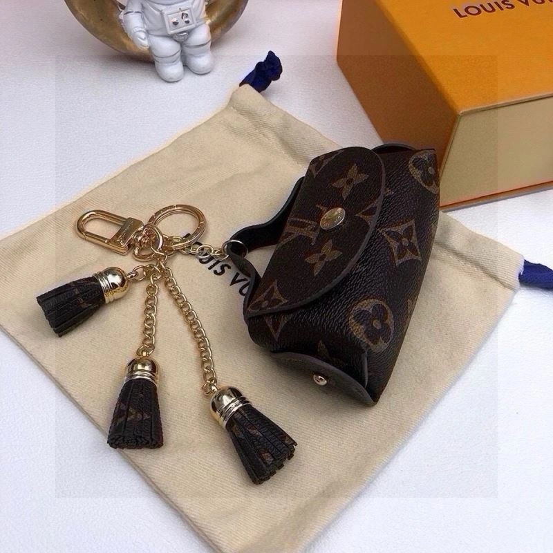 Louis Vuitton Ornaments Refined 269145