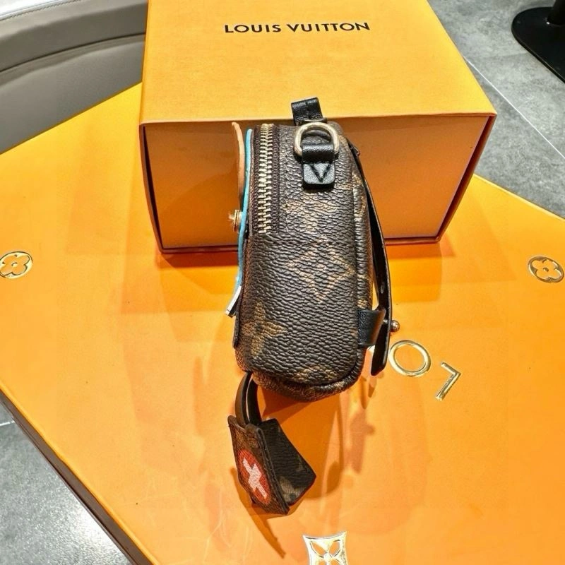 Durable Louis Vuitton Ornaments 269139