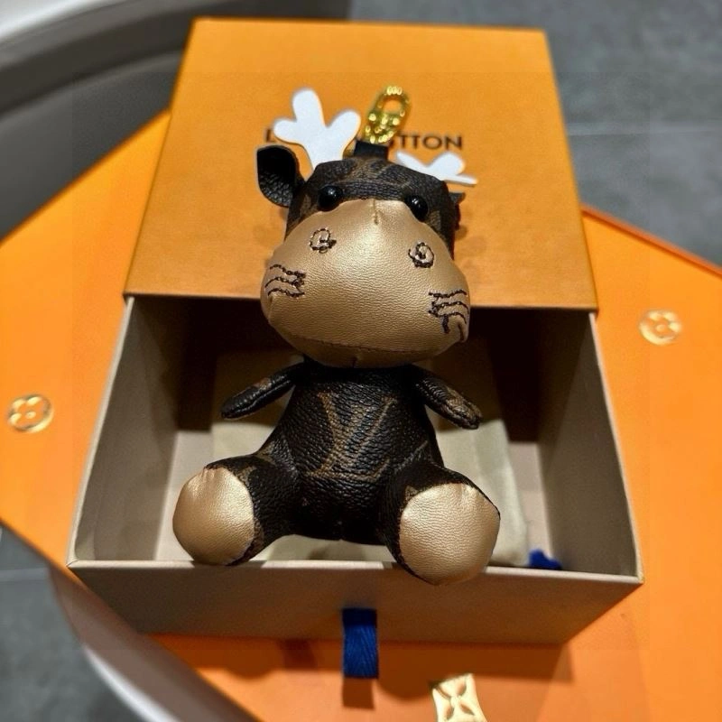 ModernLook Louis Vuitton Ornaments 269125