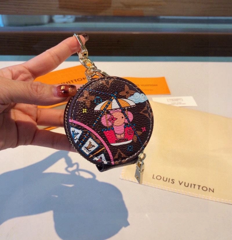 WellDesigned Louis Vuitton Ornaments 269120