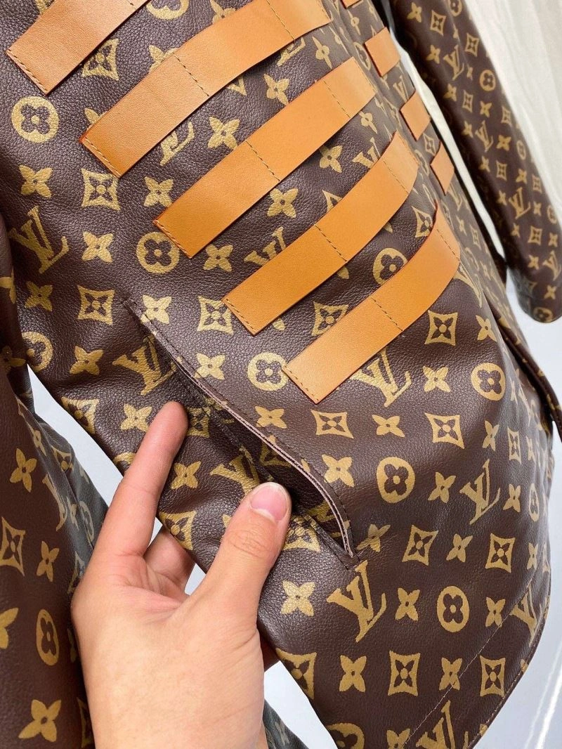 Louis Vuitton Outwear TravelReady 138838