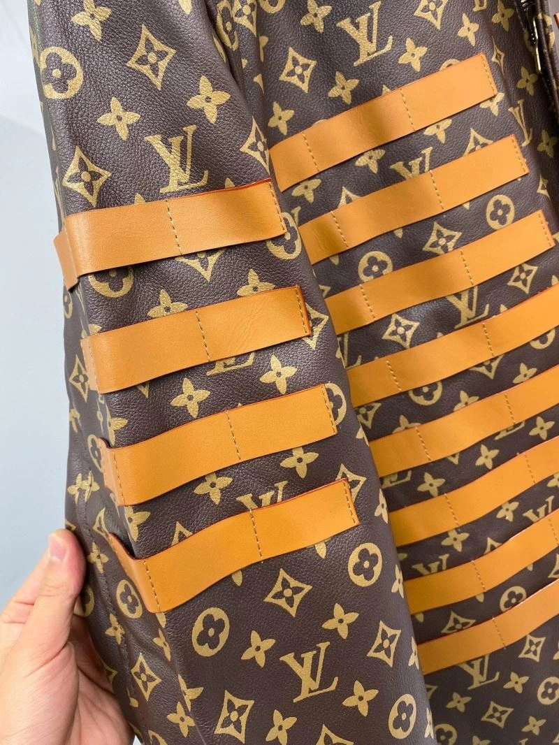 Louis Vuitton Outwear TravelReady 138838