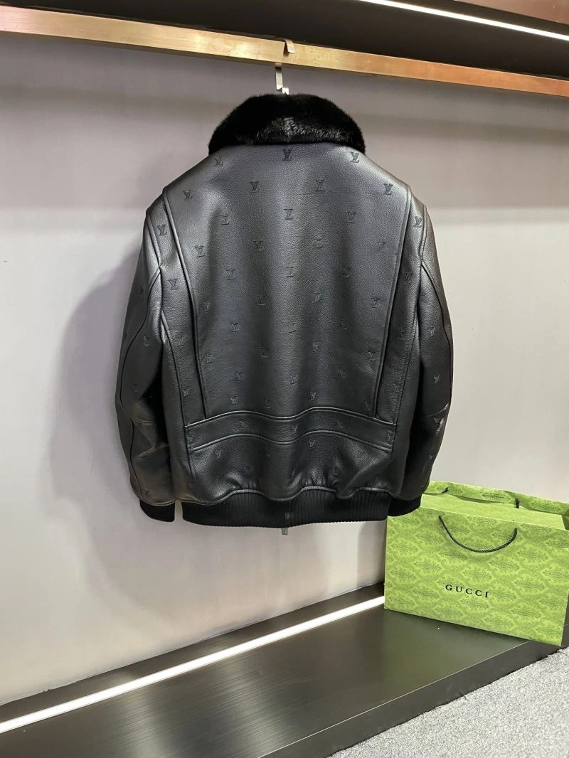 Functional Louis Vuitton Outwear 138845