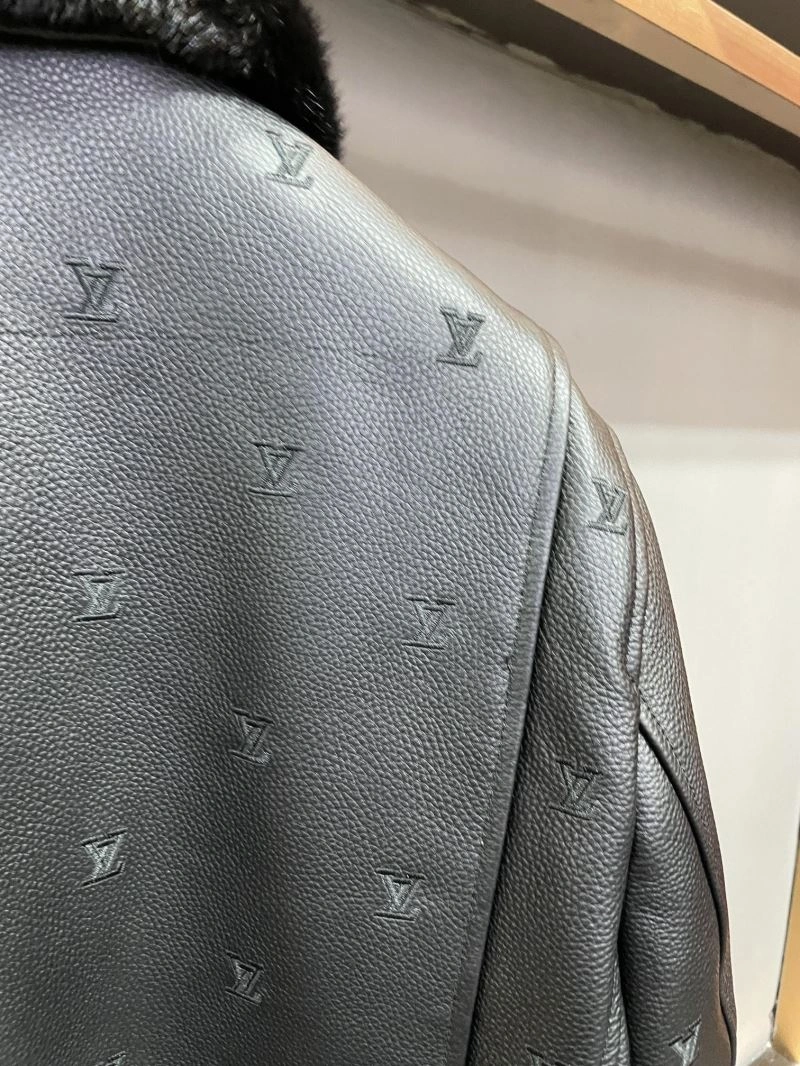Functional Louis Vuitton Outwear 138845