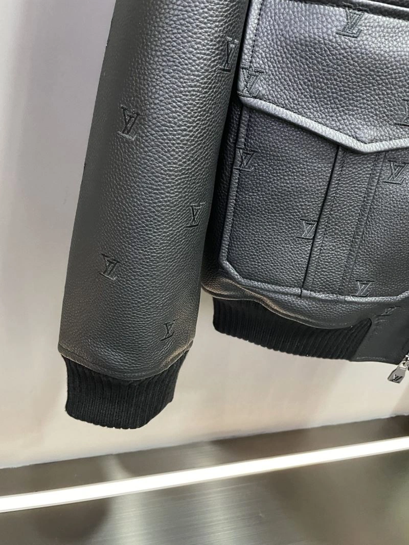 Functional Louis Vuitton Outwear 138845