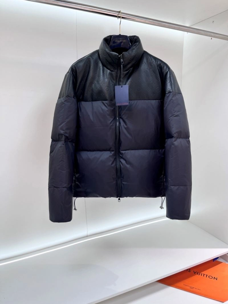 Louis Vuitton Outwear OnTrend 138821