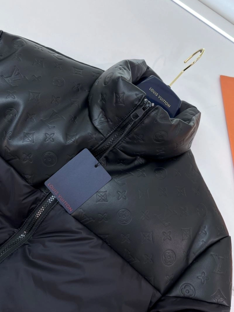 Louis Vuitton Outwear OnTrend 138821