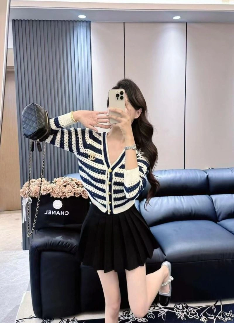 Packable Louis Vuitton Outwear 138818