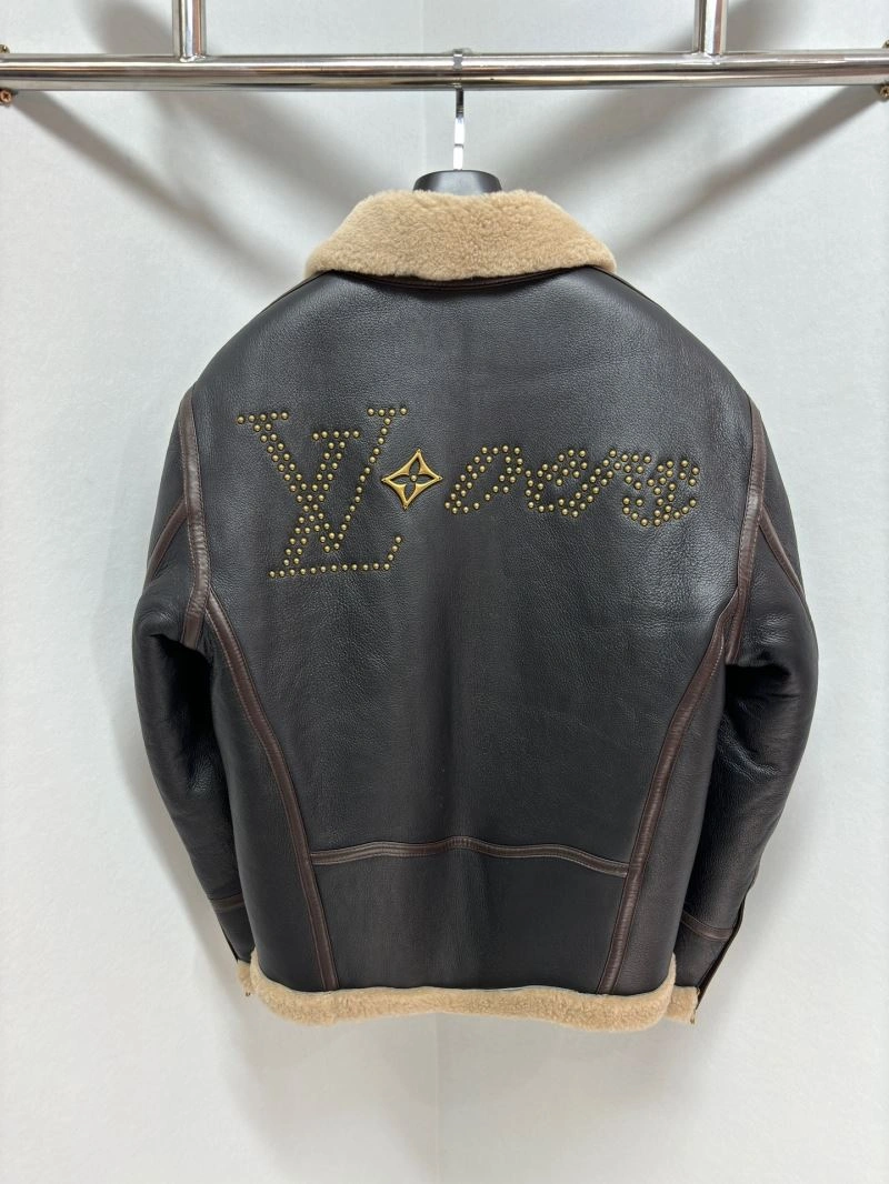 GoodFit Louis Vuitton Outwear 138814