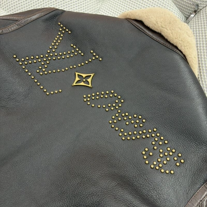 GoodFit Louis Vuitton Outwear 138814