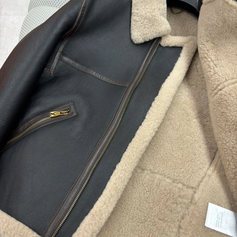 GoodFit Louis Vuitton Outwear 138814