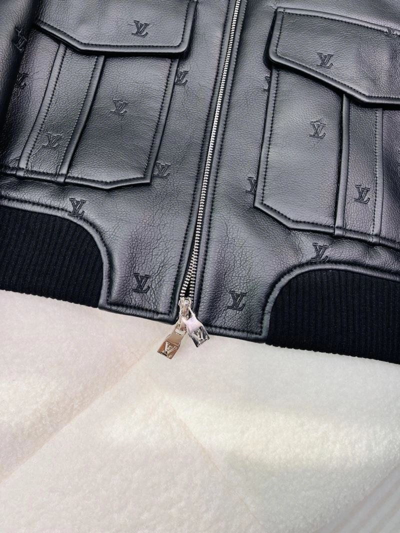 WellDesigned Louis Vuitton Outwear 138817