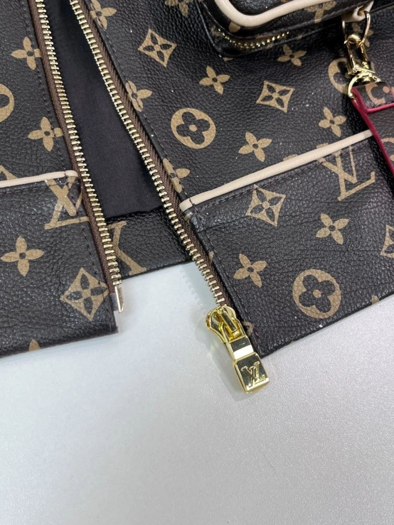 UrbanStyle Louis Vuitton Outwear 138815