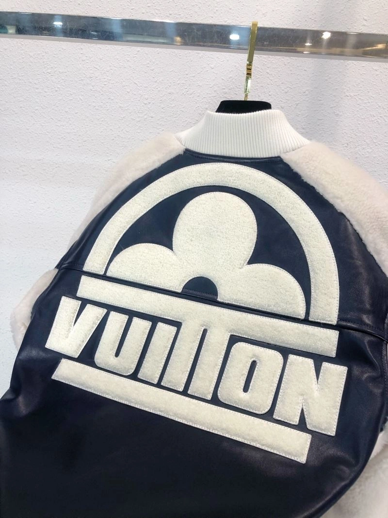 Attractive Louis Vuitton Outwear 138808