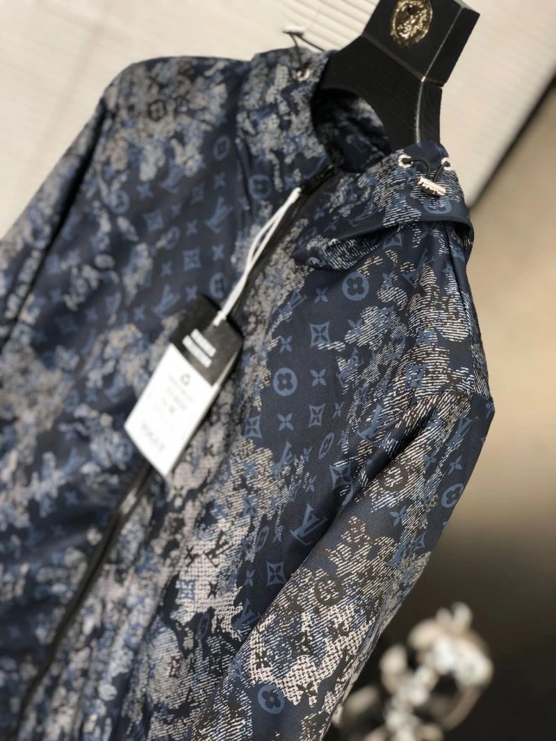 FreshLook Louis Vuitton Outwear 132093