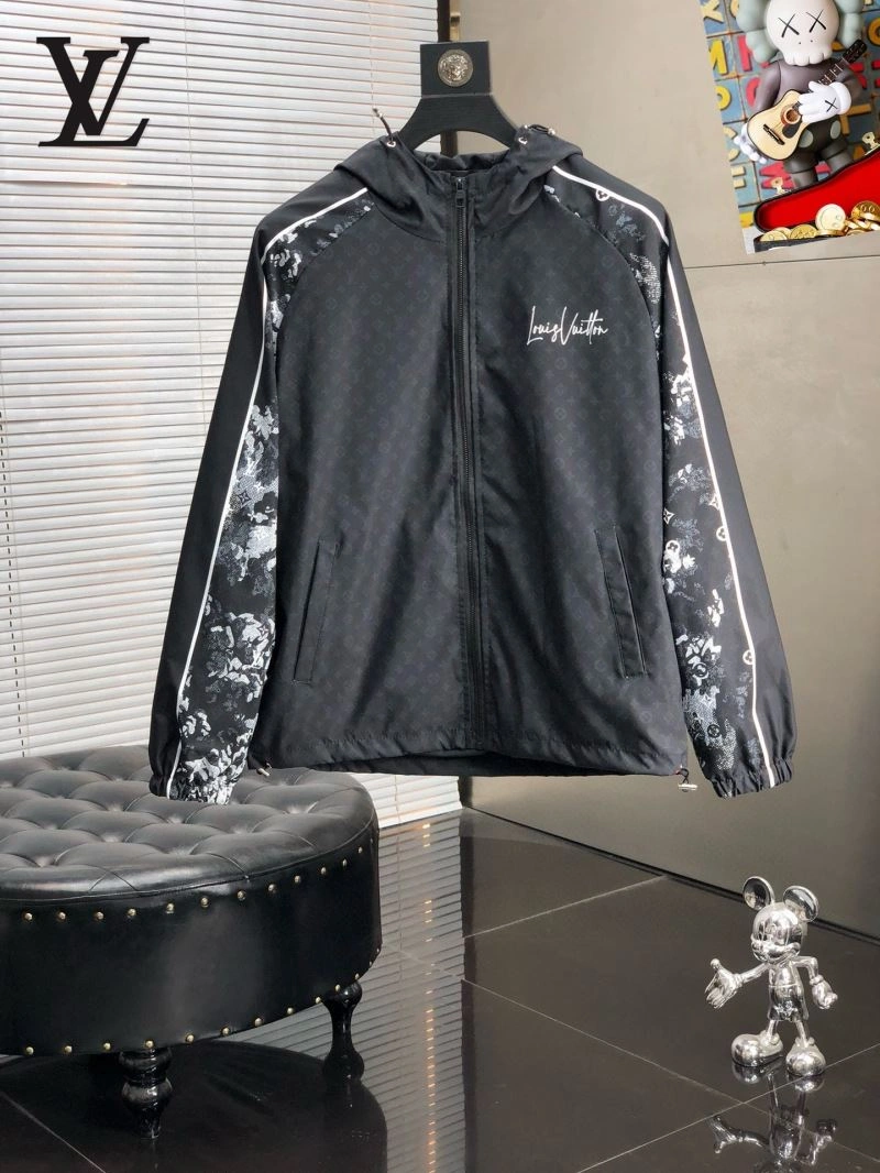 WrinkleFree Louis Vuitton Outwear 132089