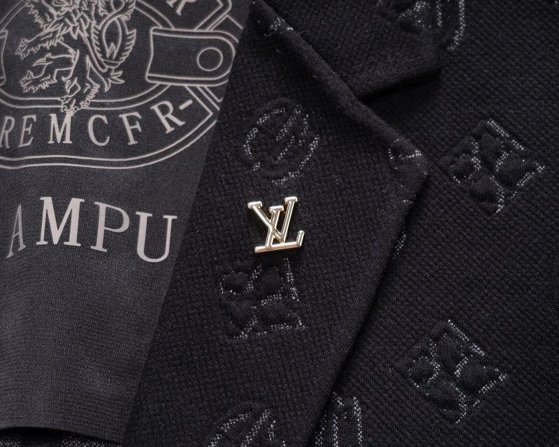 Louis Vuitton Outwear Unique 132049