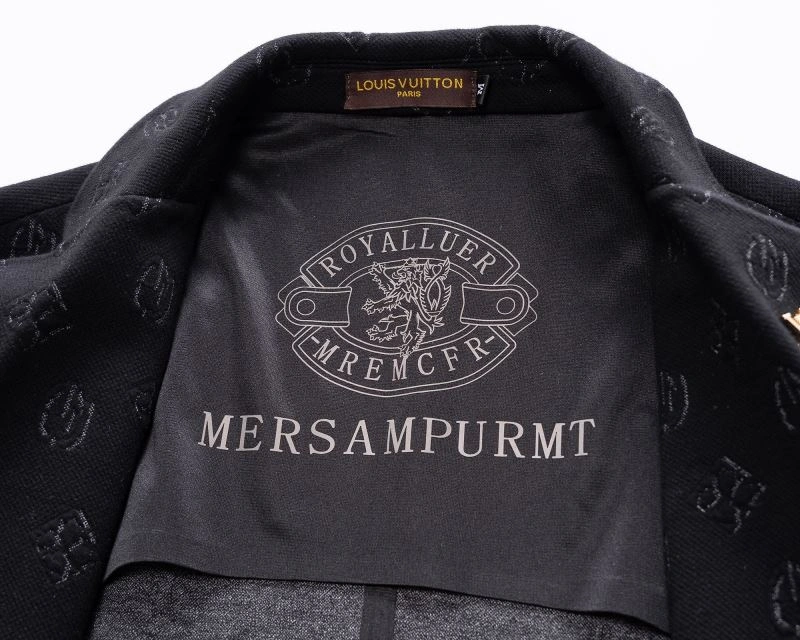 Louis Vuitton Outwear Unique 132049