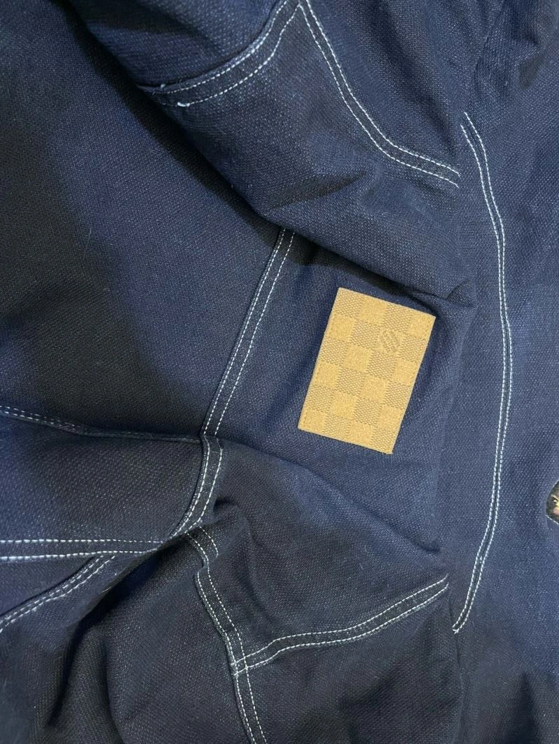 Practical Louis Vuitton Outwear 138664