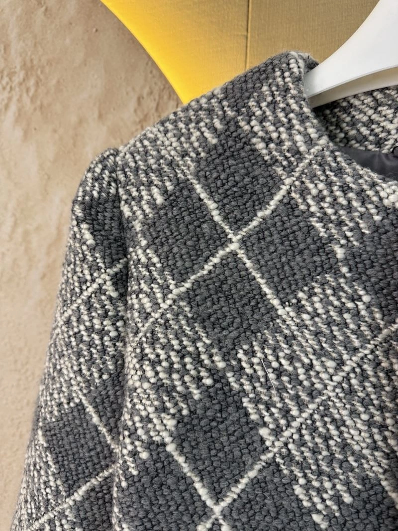Louis Vuitton Outwear WeatherProof 138667
