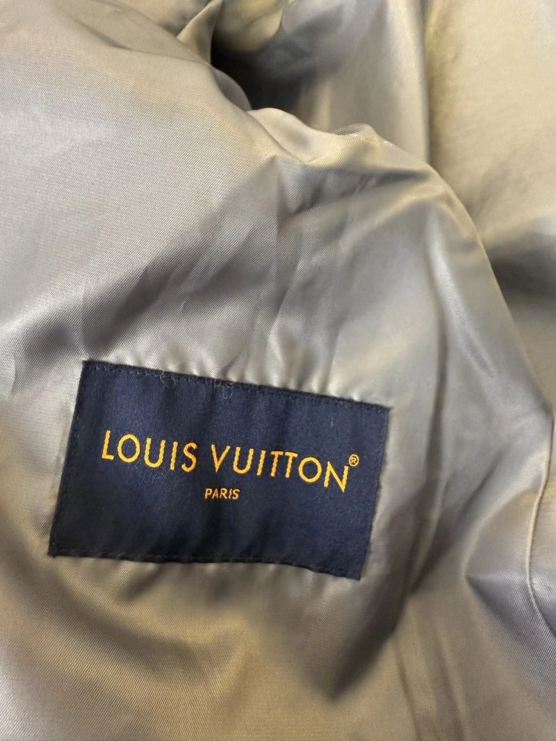 Louis Vuitton Outwear WeatherProof 138667