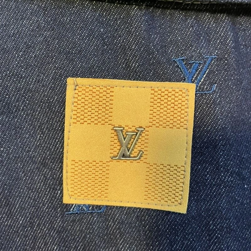 FlexibleFit Louis Vuitton Outwear 138647