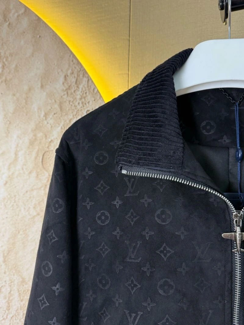 Louis Vuitton Outwear WeatherProof 138670