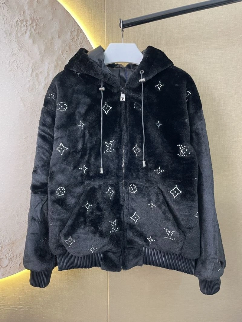 Louis Vuitton Outwear Durable 138674