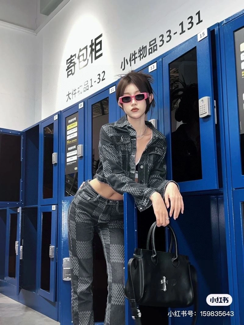 Louis Vuitton Outwear Elegant 138642