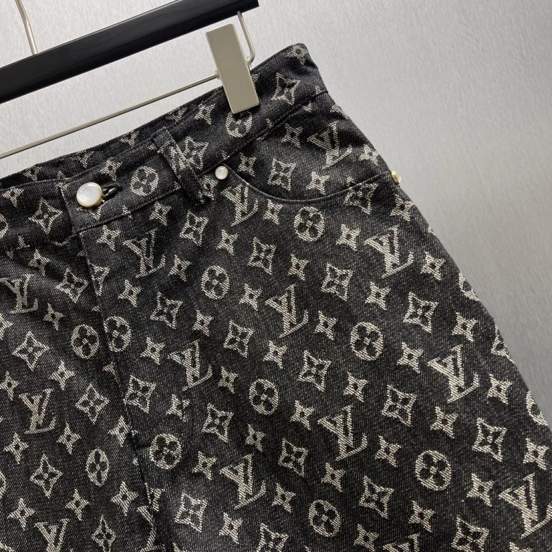 Modern Louis Vuitton Outwear 138645