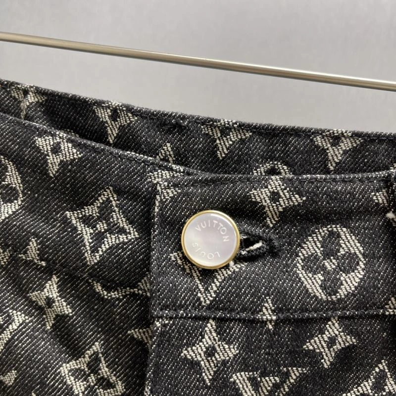 Modern Louis Vuitton Outwear 138645