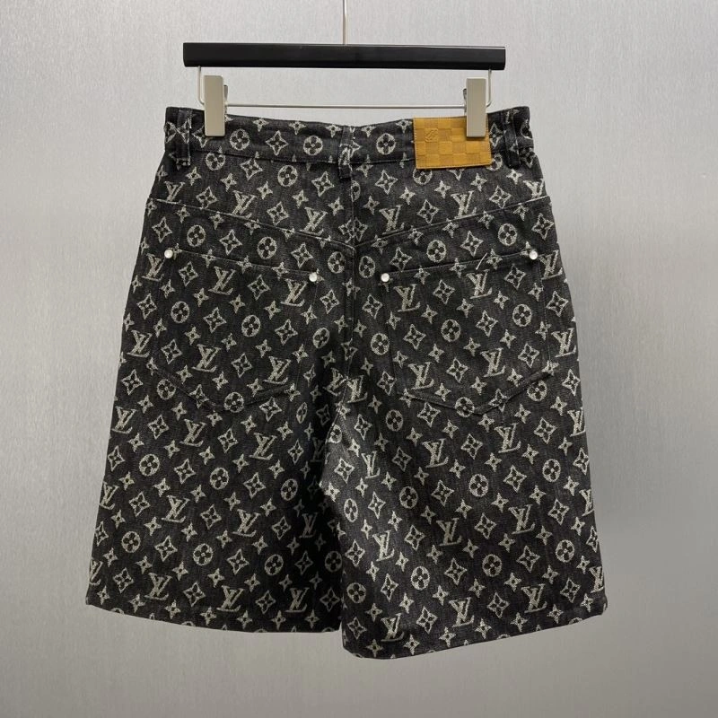 Modern Louis Vuitton Outwear 138645