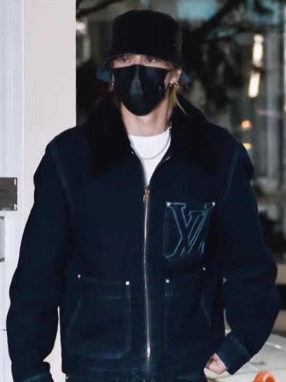 Soft Louis Vuitton Outwear 138625