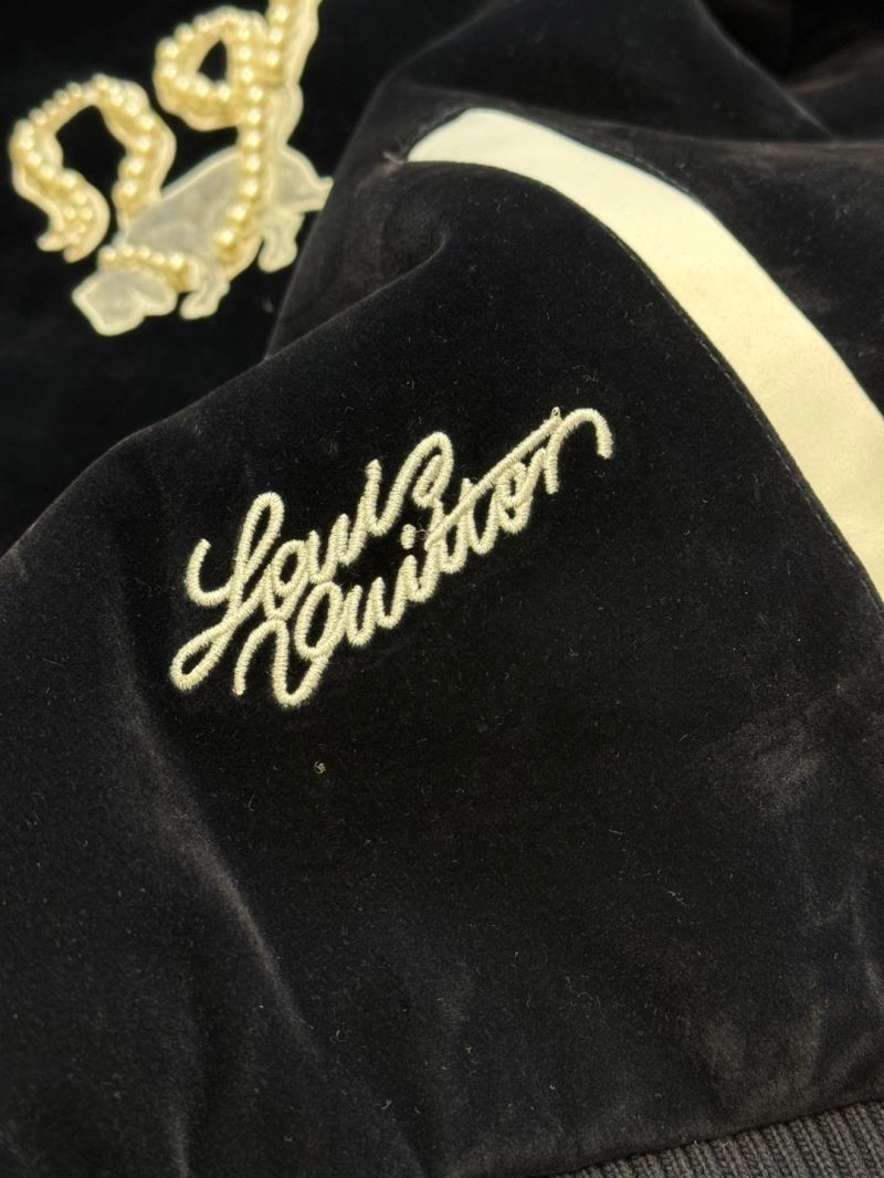 Popular Louis Vuitton Outwear 138627