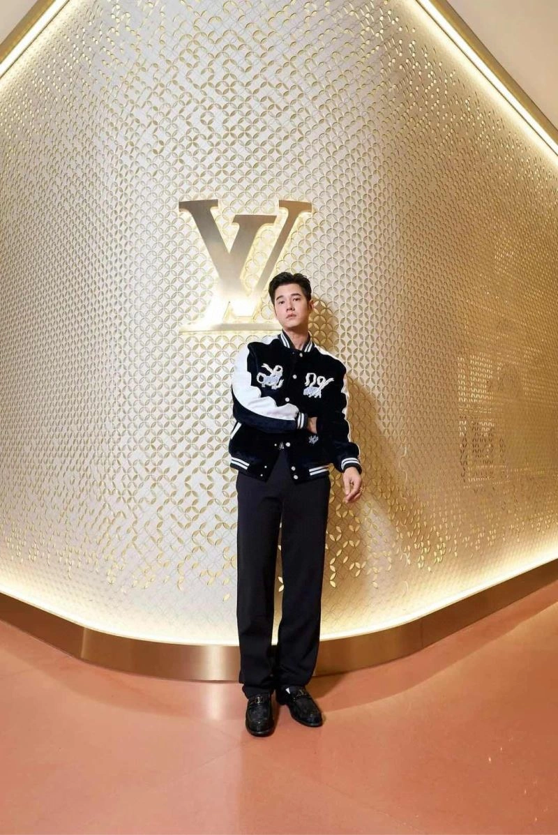 Popular Louis Vuitton Outwear 138627
