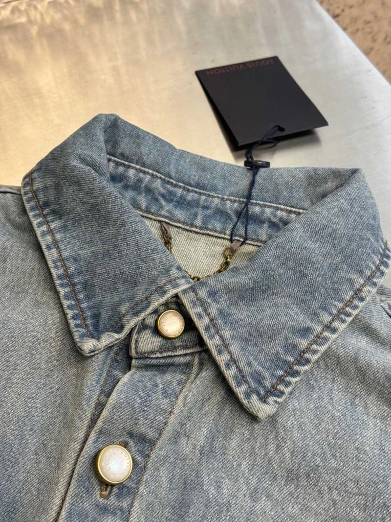 Louis Vuitton Outwear FreshLook 138623