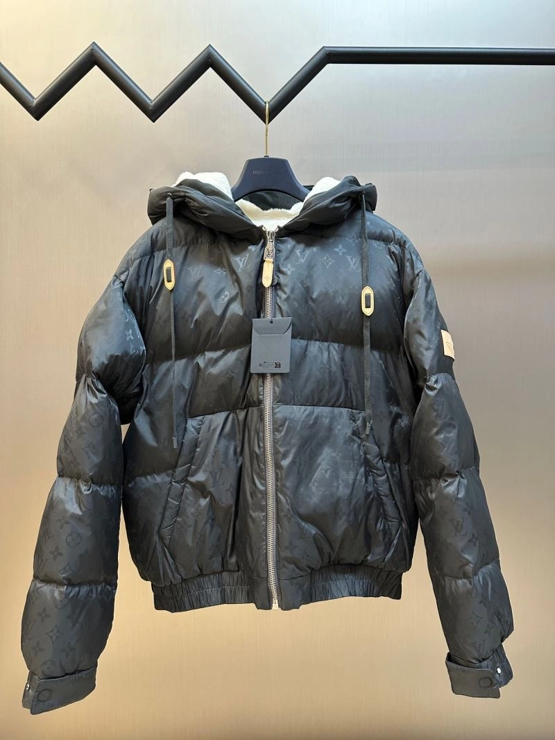 MoistureWicking Louis Vuitton Outwear 138629