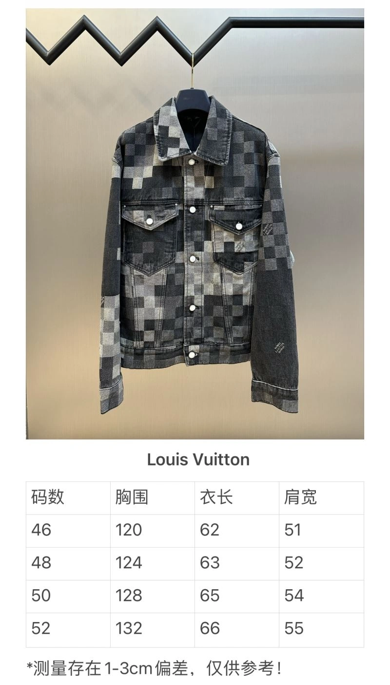 Classic Louis Vuitton Outwear 138622