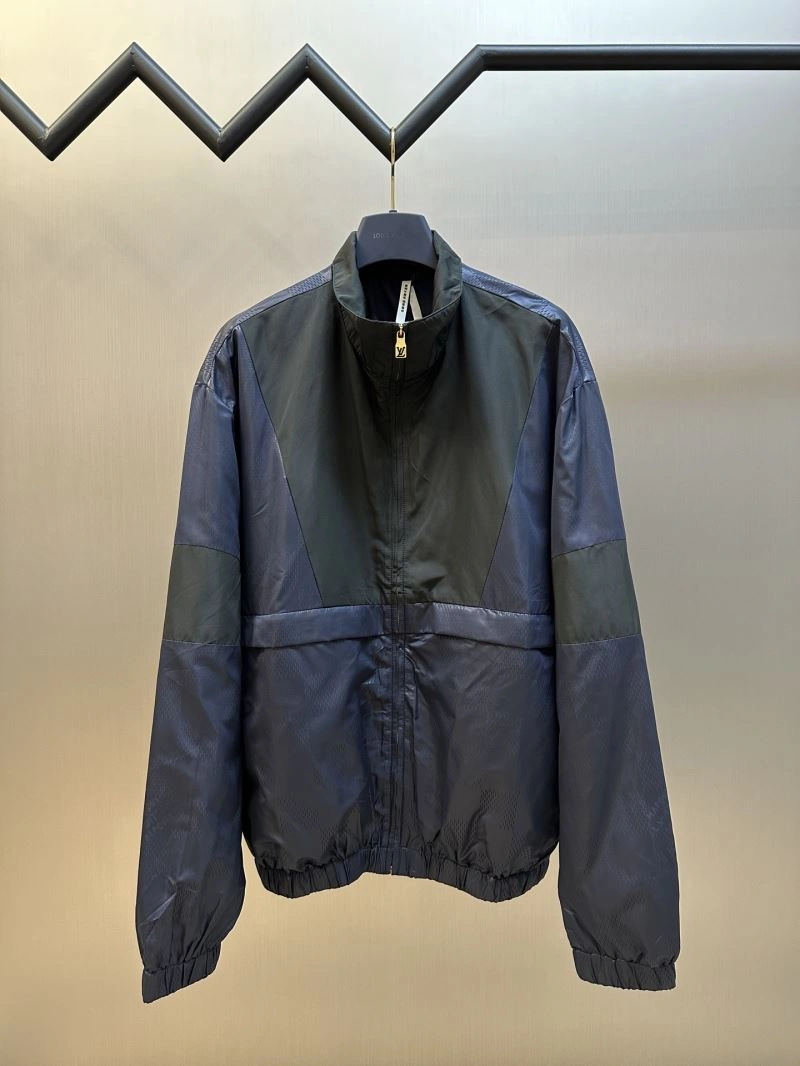 Louis Vuitton Outwear Effortless 138614