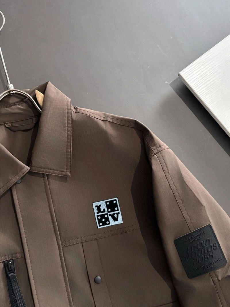 Louis Vuitton Outwear Practical 138605